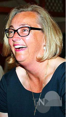 <b>...</b> der an die Wahlurne gekommenen Liederbacher hatten <b>Eva Söllner</b> gewählt, <b>...</b> - u22fe_Eva-06-kez-pr-2214